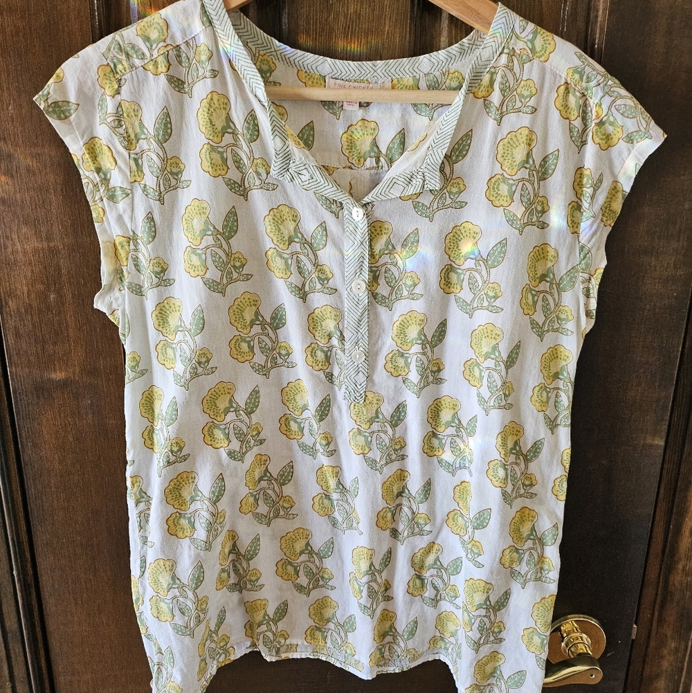 Pink Chicken top. Yellow & Green floral Block Print design. Perfect for Summer.
